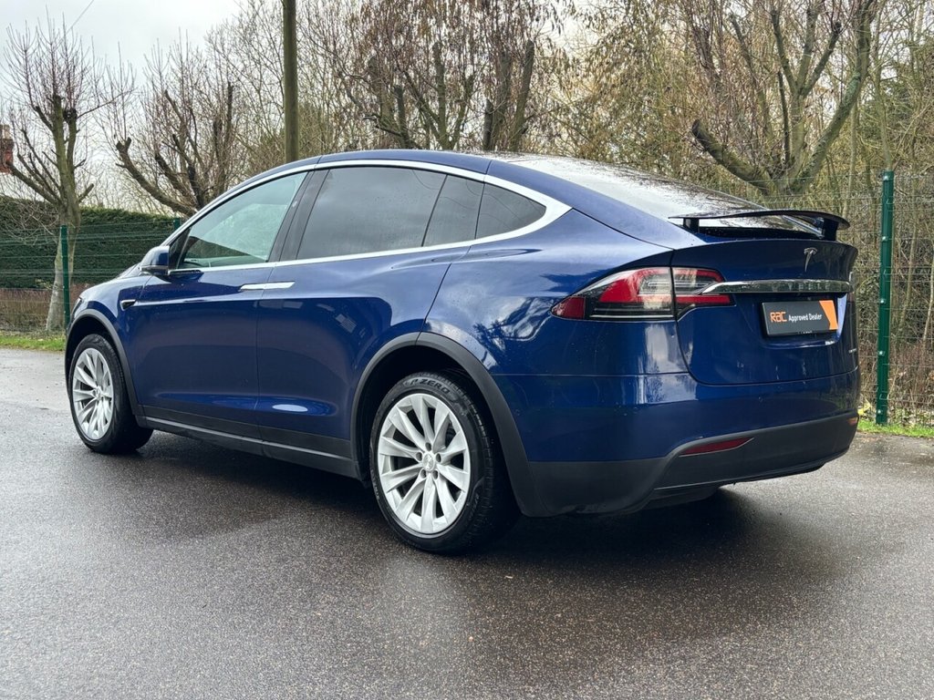 Used Tesla Model X 2020 for sale - 77642532: Photo 8