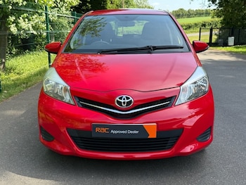 Used Toyota Yaris 2013 for sale - 78657926: Photo