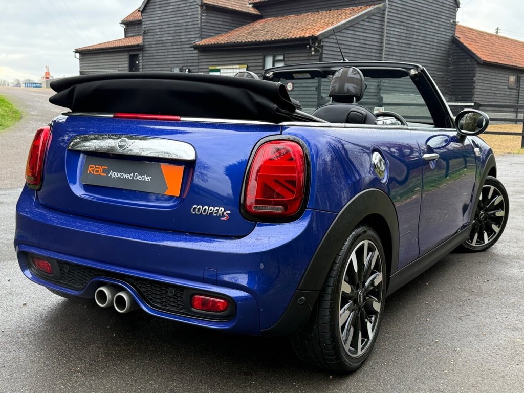 Used MINI Convertible 2019 for sale - 76901161: Photo 14
