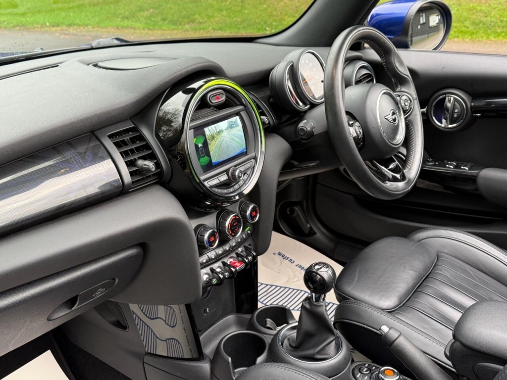 Used MINI Convertible 2019 for sale - 76901161: Photo 26