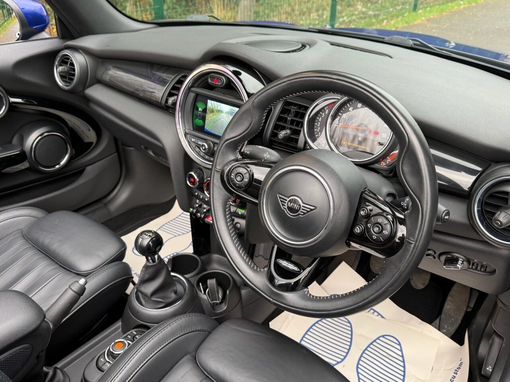 Used MINI Convertible 2019 for sale - 76901161: Photo 35