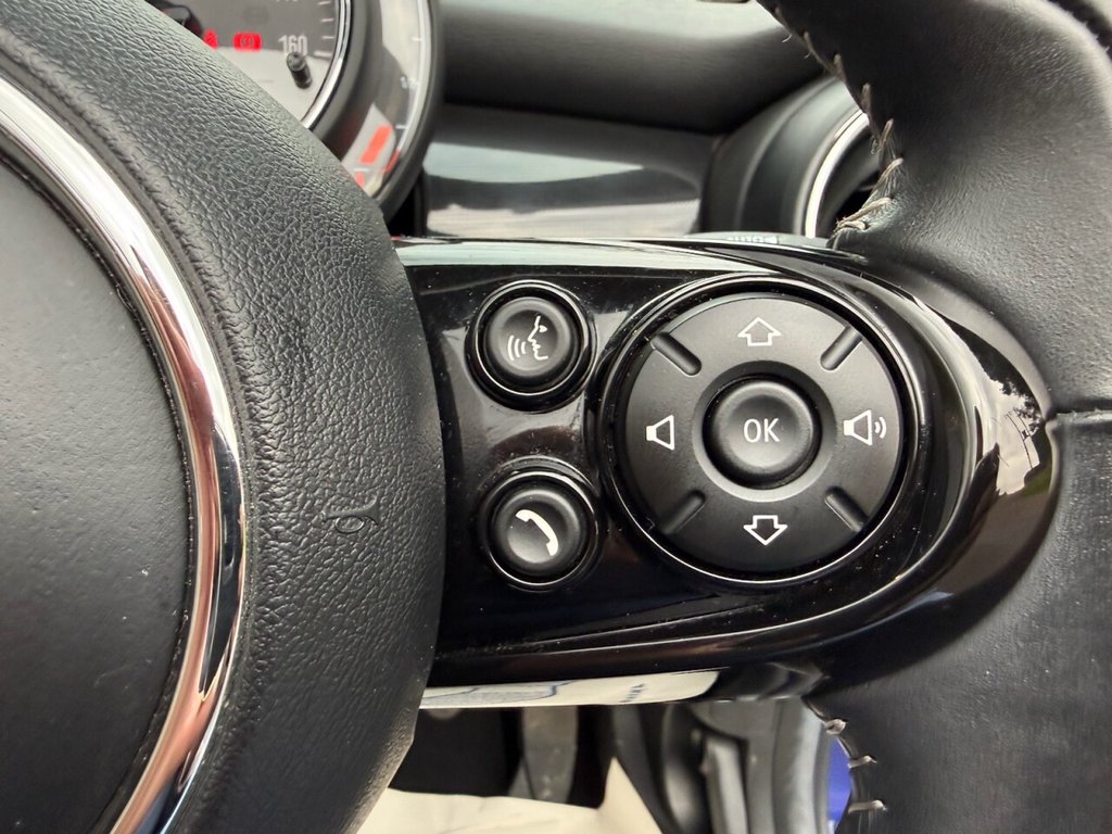 Used MINI Convertible 2019 for sale - 76901161: Photo 42