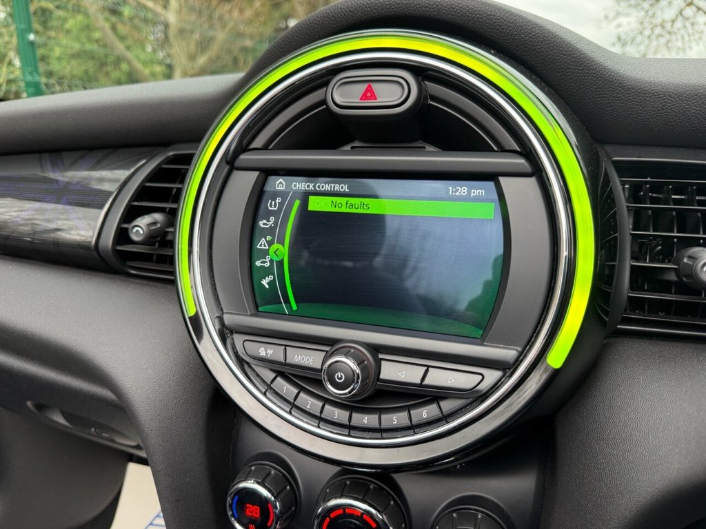 Used MINI Convertible 2019 for sale - 76901161: Photo 46