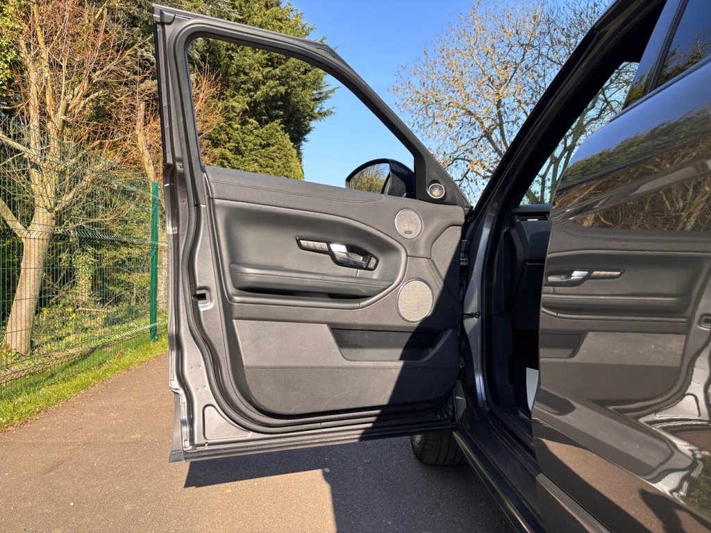 Used Land Rover Range Rover Evoque 2019 for sale - 78029730: Photo 41