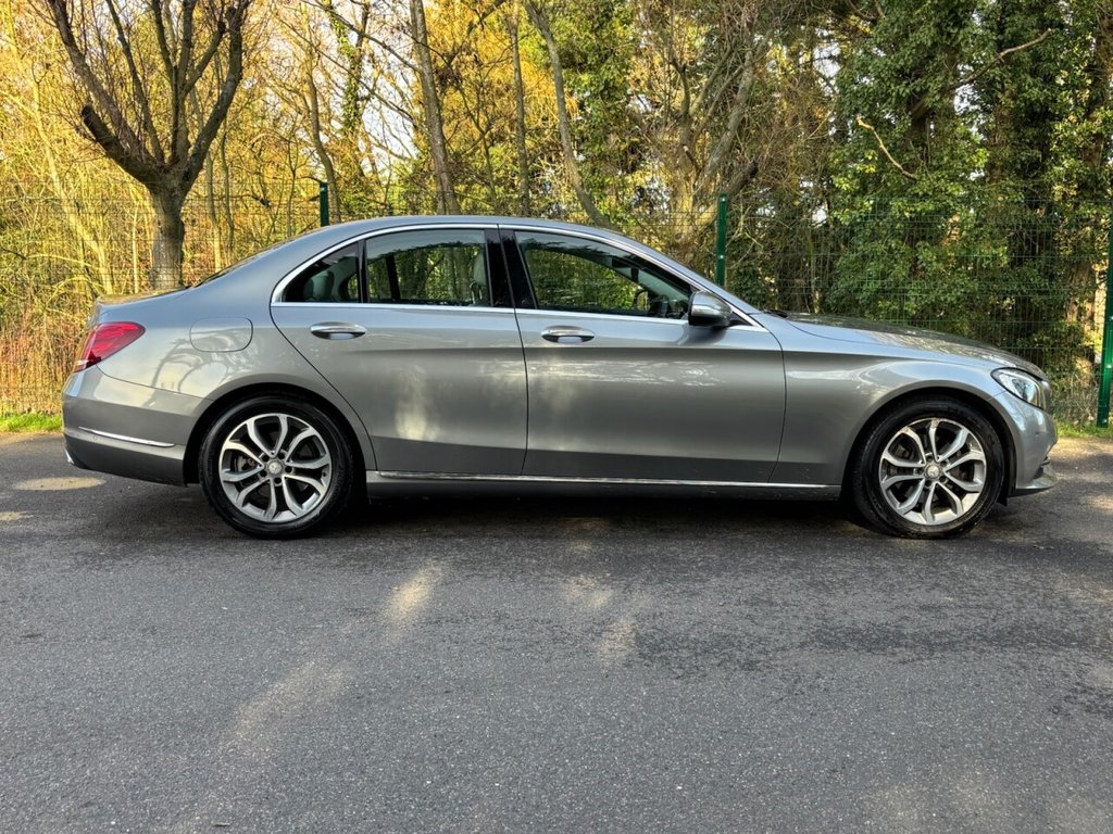 Used Mercedes-Benz C Class 2014 for sale - 77642959: Photo 10