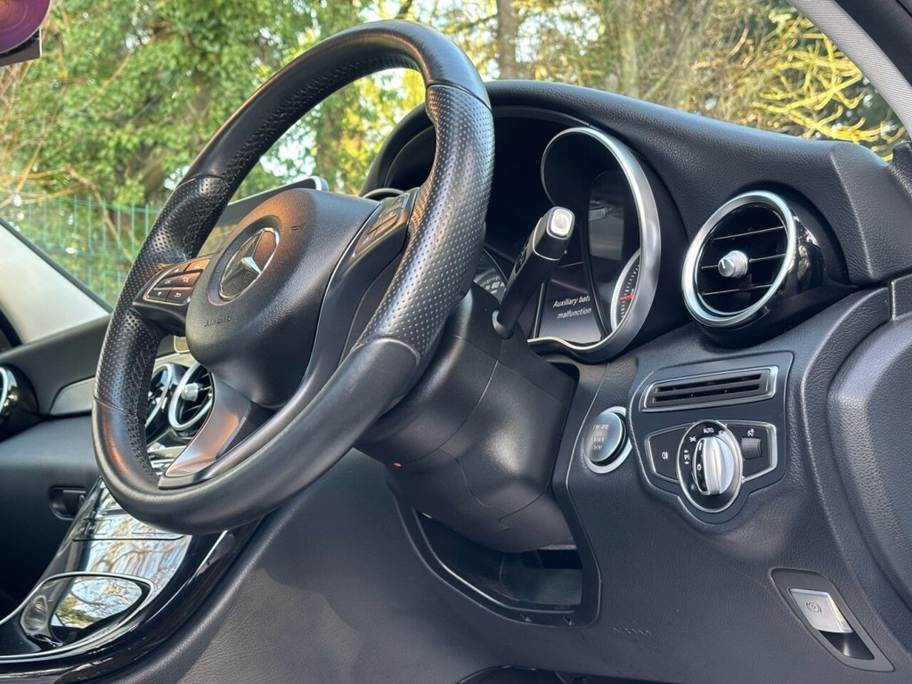 Used Mercedes-Benz C Class 2014 for sale - 77642959: Photo 29