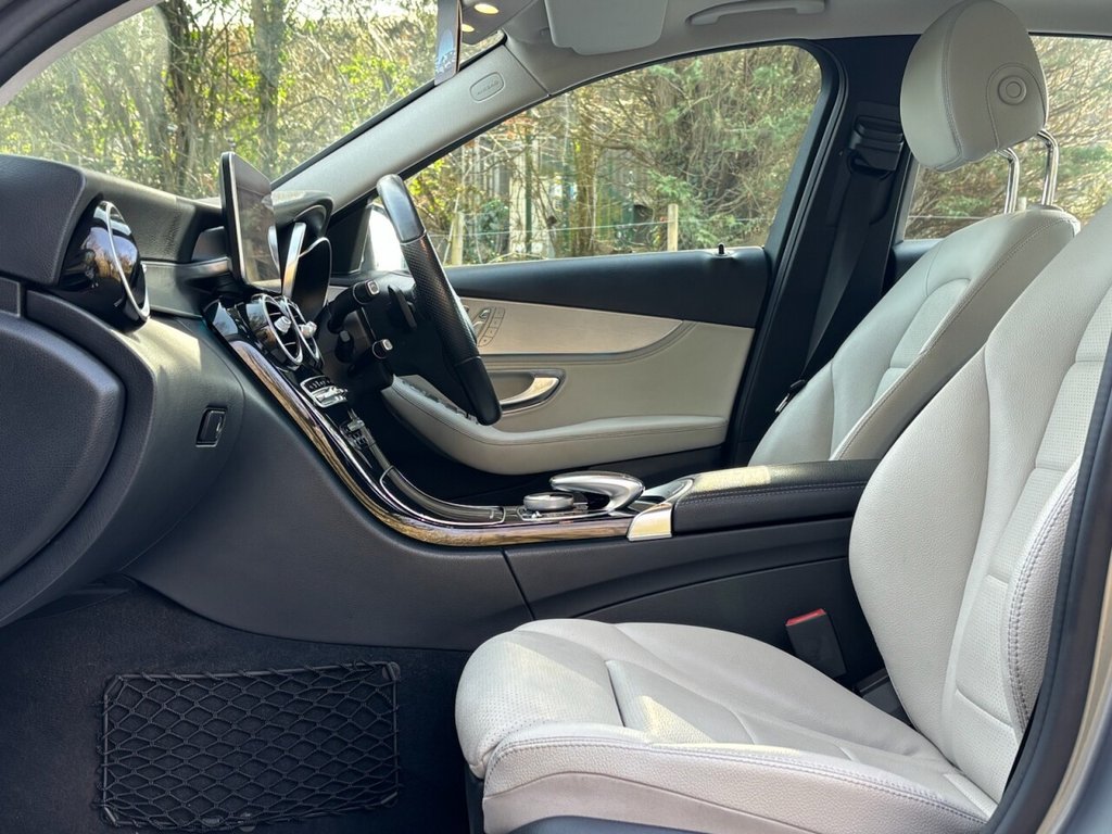 Used Mercedes-Benz C Class 2014 for sale - 77642959: Photo 35