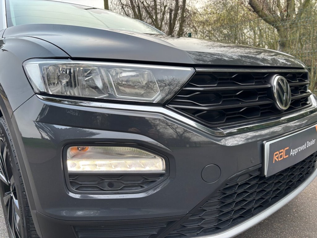 Used Volkswagen T-Roc 2019 for sale - 77835218: Photo 20