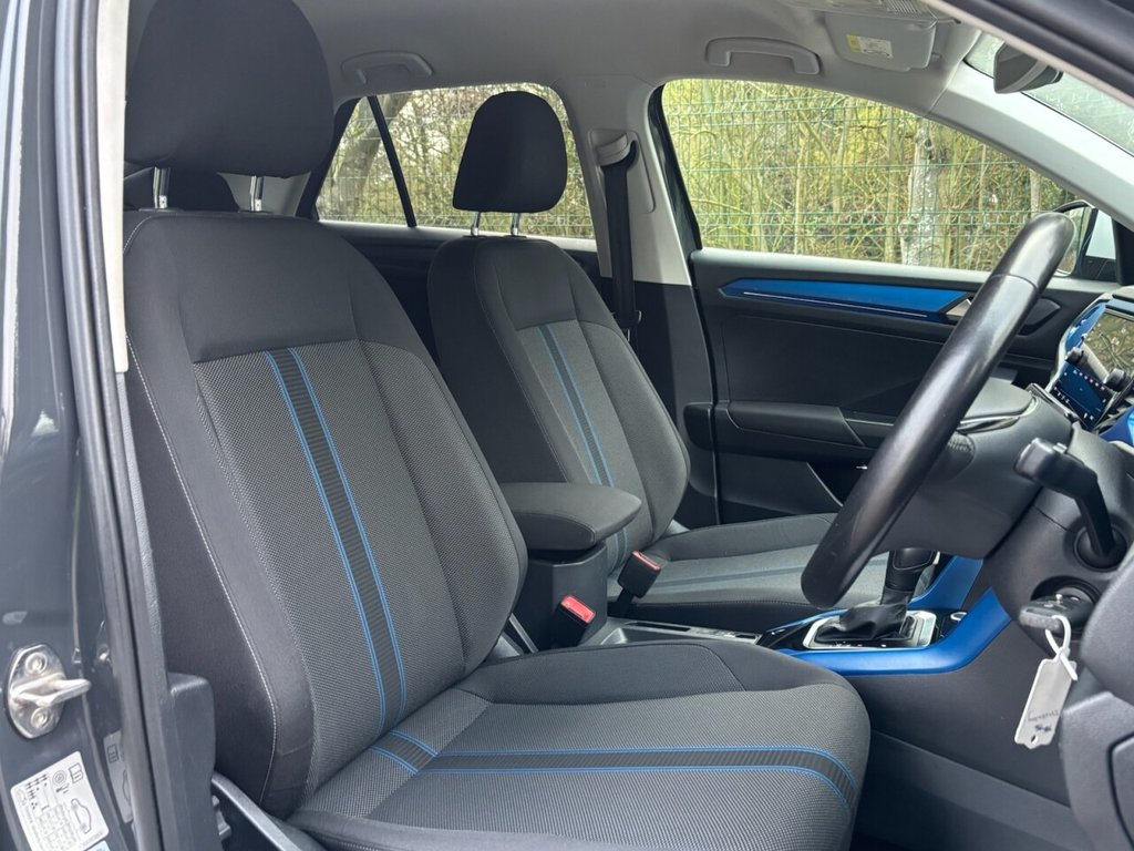 Used Volkswagen T-Roc 2019 for sale - 77835218: Photo 32