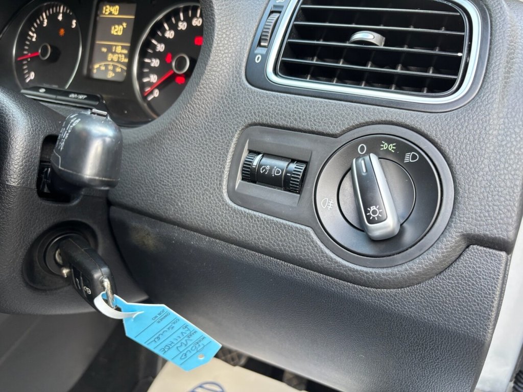 Used Volkswagen Polo 2011 for sale - 77547496: Photo 47