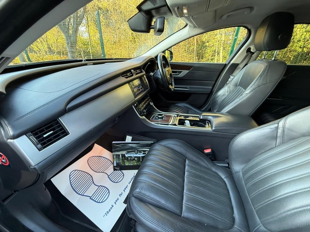 Used Jaguar XF 2016 for sale - 76654997: Photo 15