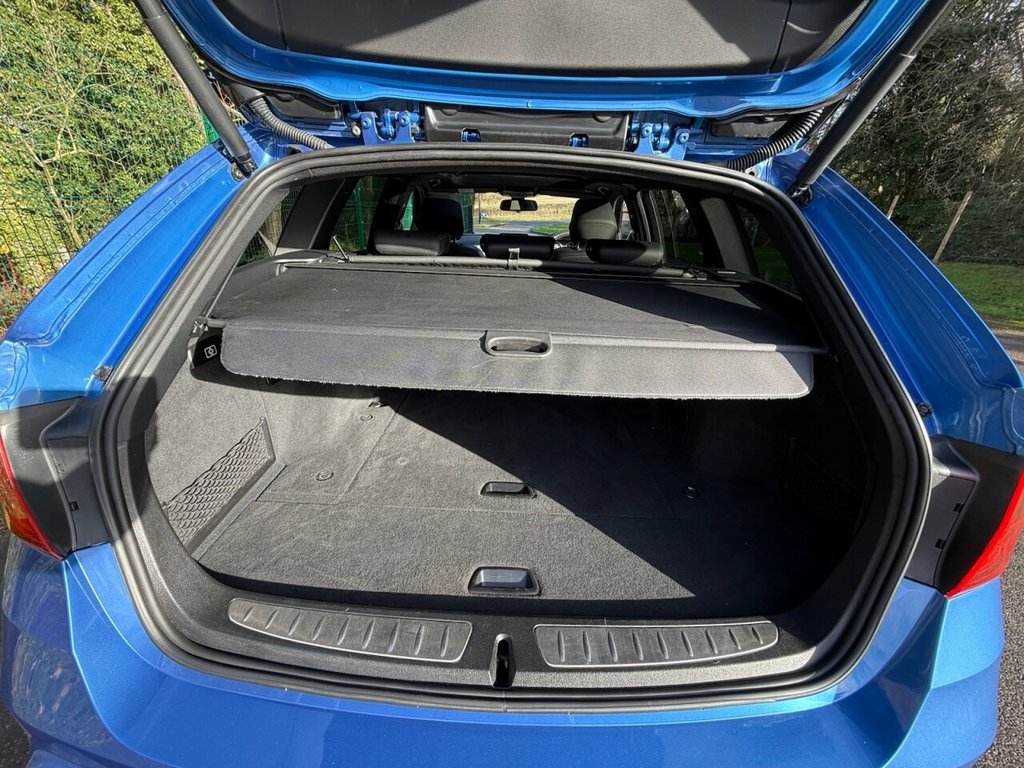 Used BMW 3 Series 2015 for sale - 77571700: Photo 42