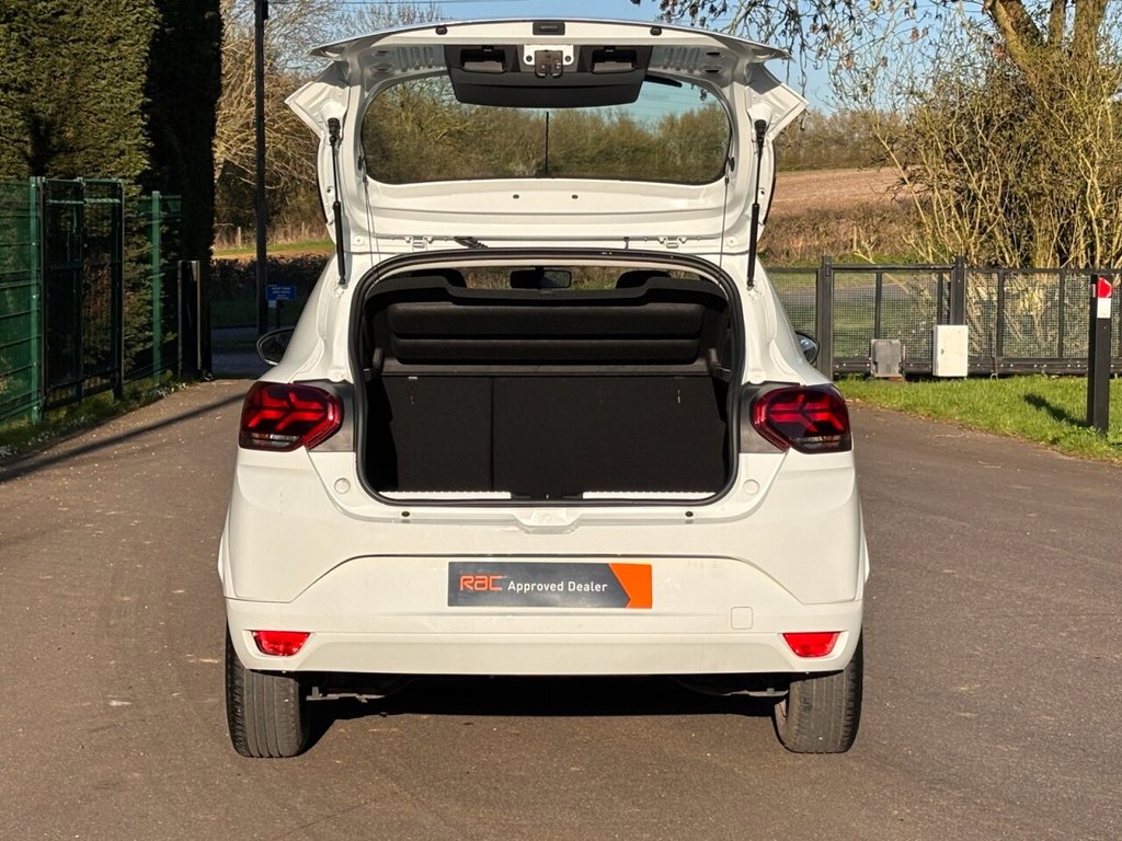 Used Dacia Sandero 2022 for sale - 77642829: Photo 13