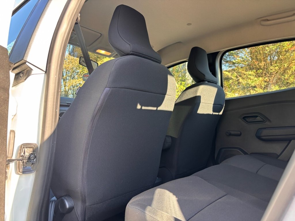 Used Dacia Sandero 2022 for sale - 77642829: Photo 32