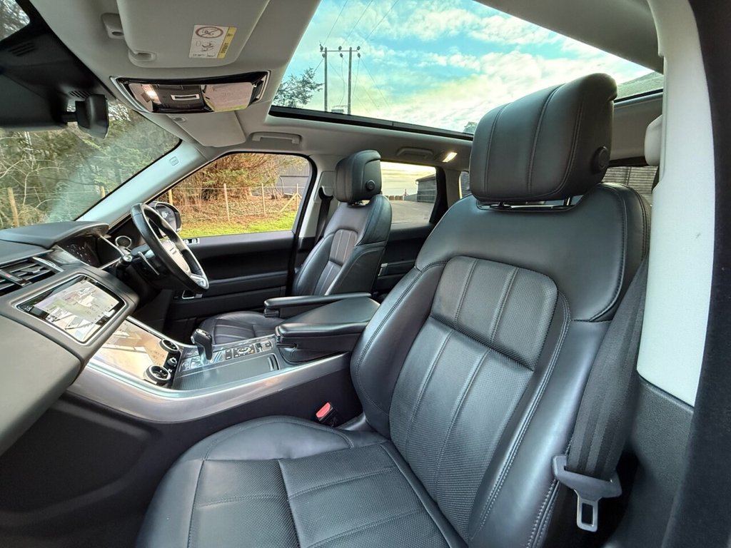 Used Land Rover Range Rover Sport 2018 for sale - 77088855: Photo 16