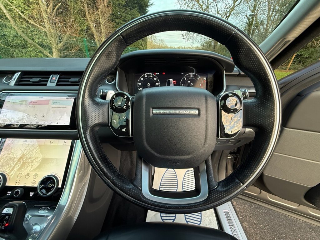 Used Land Rover Range Rover Sport 2018 for sale - 77088855: Photo 32