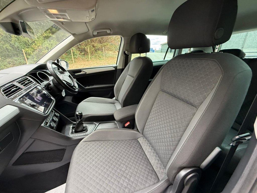 Used Volkswagen Tiguan 2018 for sale - 75703540: Photo 30