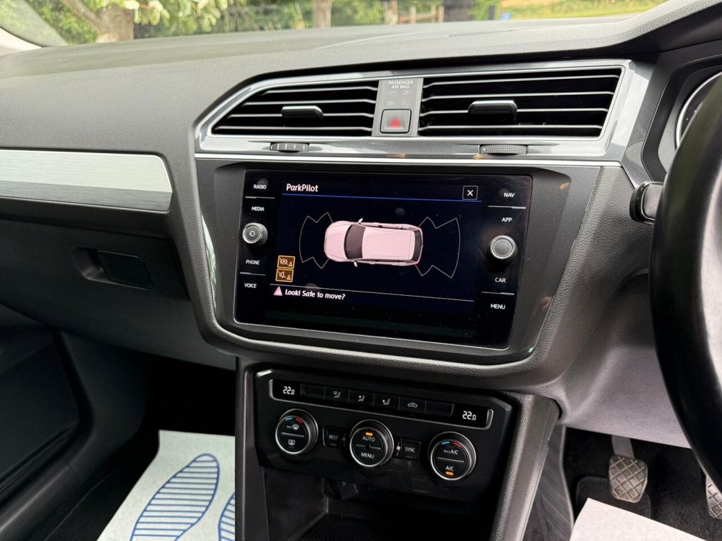 Used Volkswagen Tiguan 2018 for sale - 75703540: Photo 42