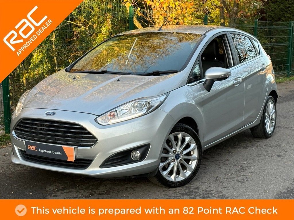 Used Ford Fiesta 2015 for sale - 76686308: Photo 1