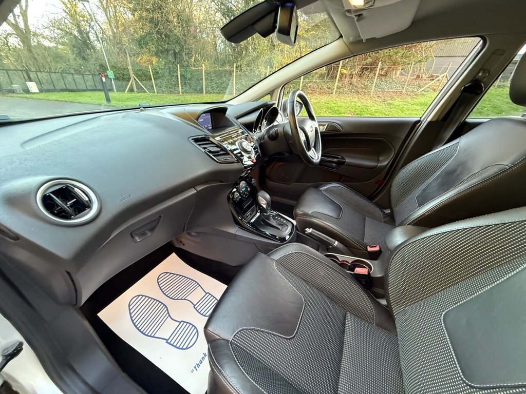 Used Ford Fiesta 2015 for sale - 76686308: Photo 22