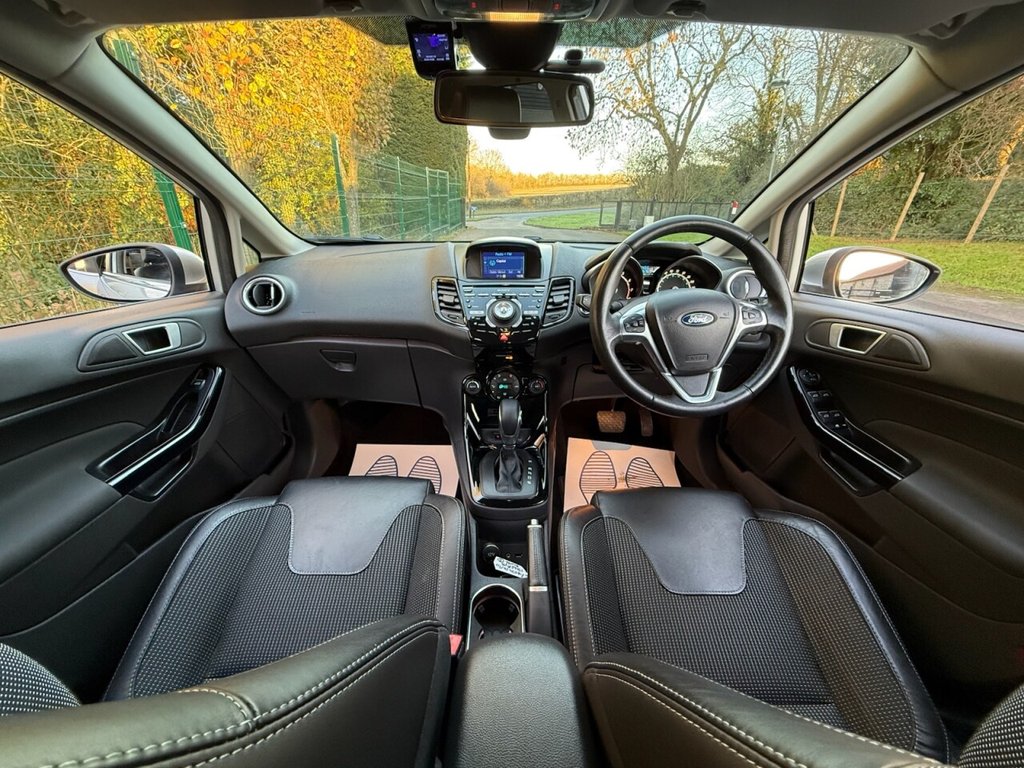 Used Ford Fiesta 2015 for sale - 76686308: Photo 24