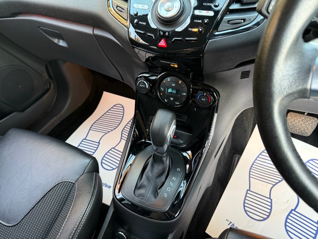 Used Ford Fiesta 2015 for sale - 76686308: Photo 34