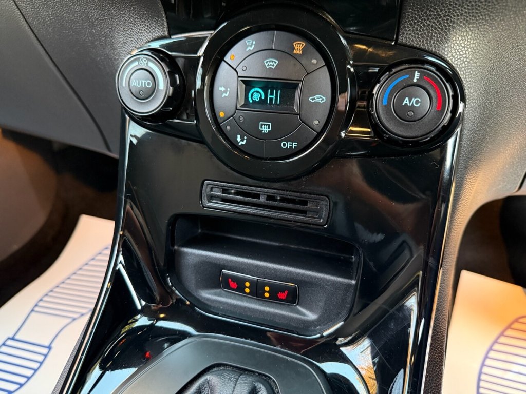 Used Ford Fiesta 2015 for sale - 76686308: Photo 35