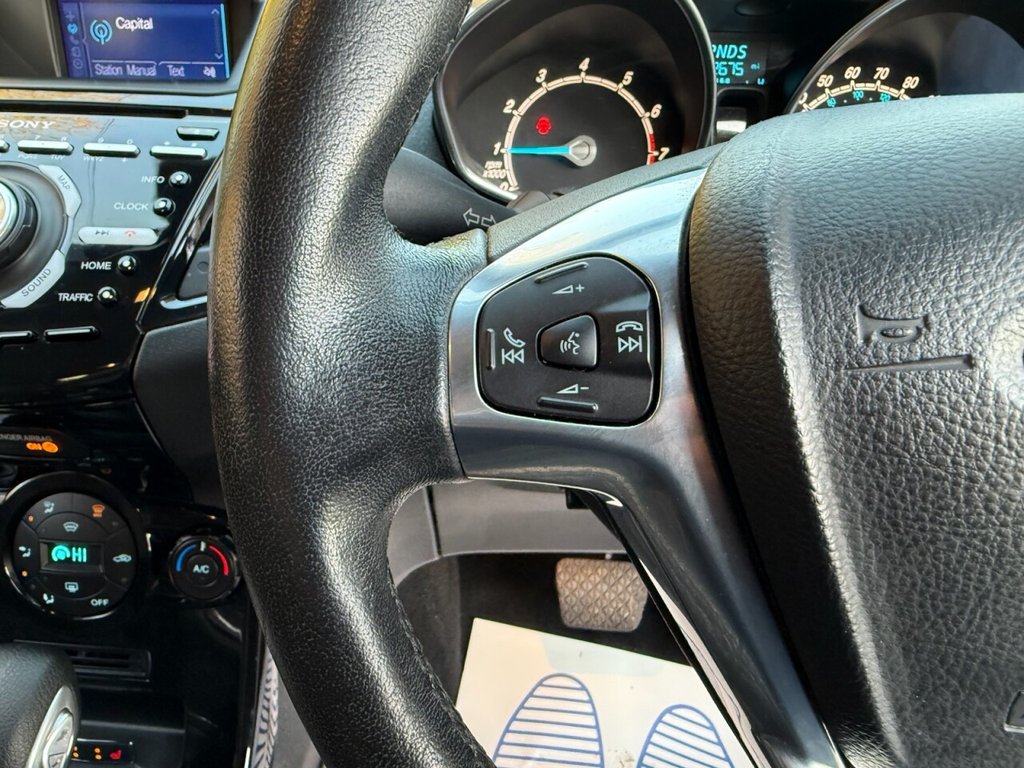 Used Ford Fiesta 2015 for sale - 76686308: Photo 37