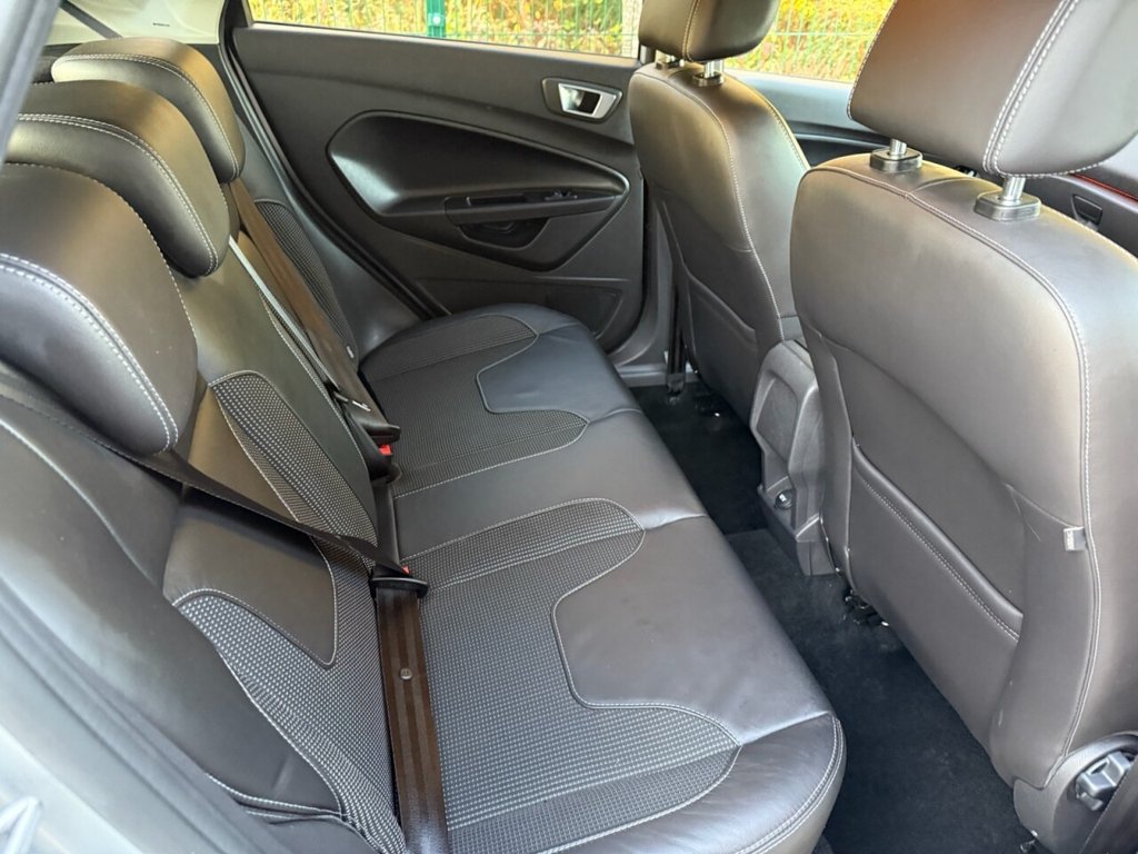 Used Ford Fiesta 2015 for sale - 76686308: Photo 42