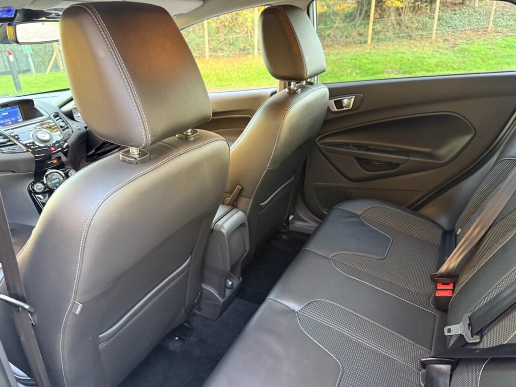 Used Ford Fiesta 2015 for sale - 76686308: Photo 45