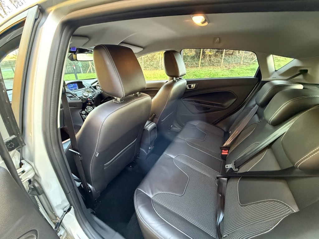 Used Ford Fiesta 2015 for sale - 76686308: Photo 46