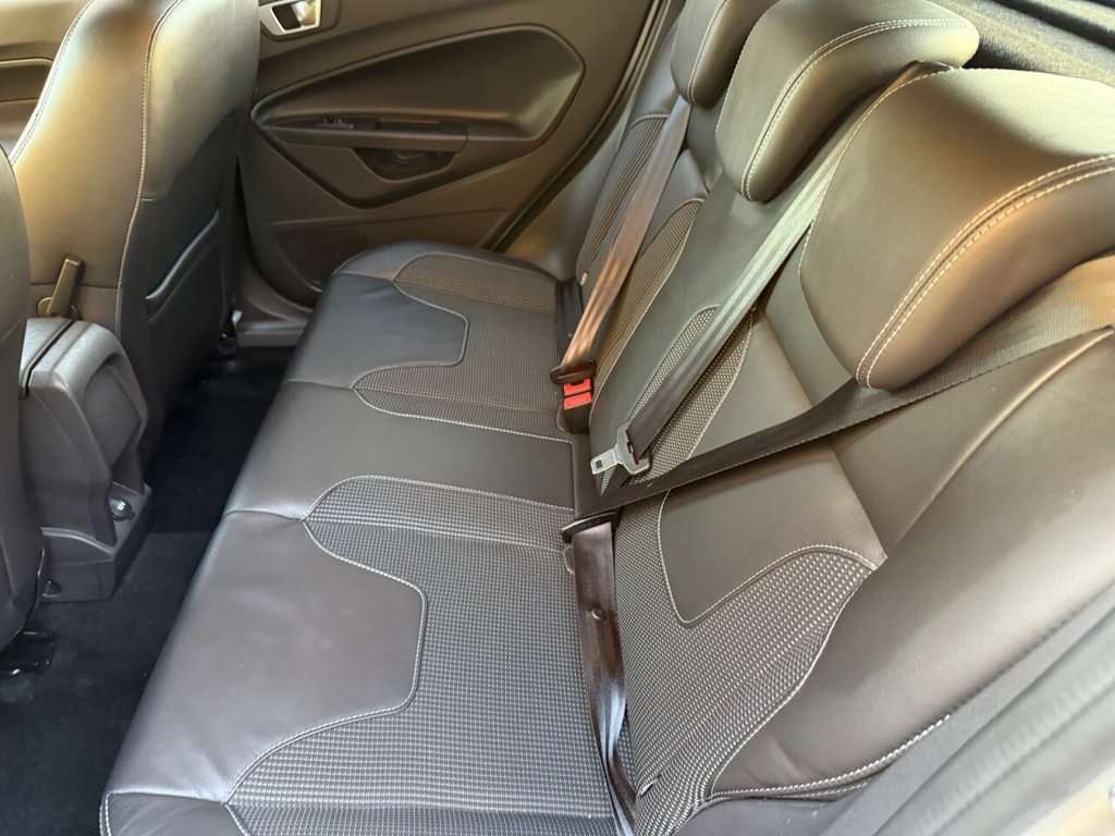 Used Ford Fiesta 2015 for sale - 76686308: Photo 48