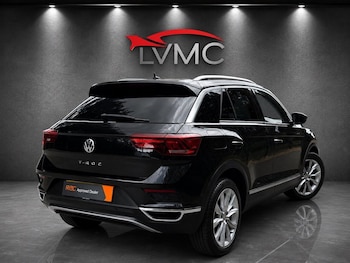 Used Volkswagen T-Roc 2018 for sale - 79598830: Photo