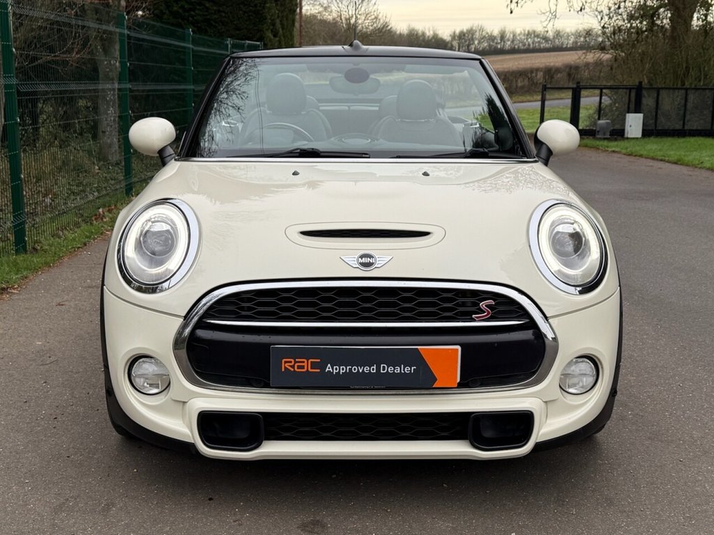 Used MINI Convertible 2017 for sale - 76966216: Photo 11