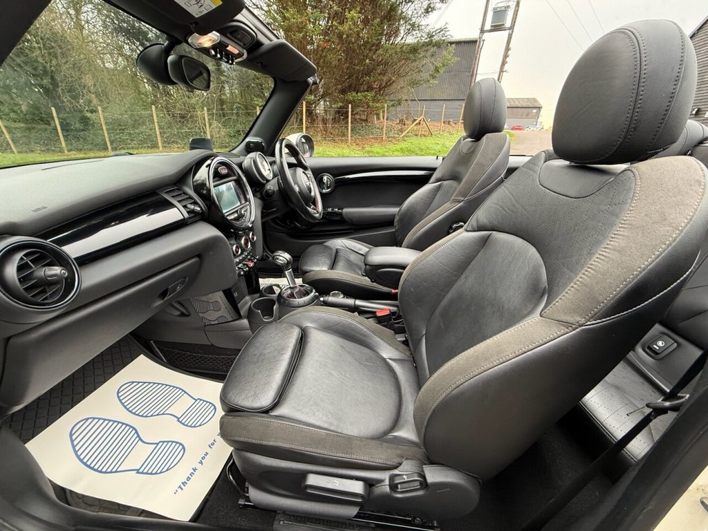 Used MINI Convertible 2017 for sale - 76966216: Photo 19