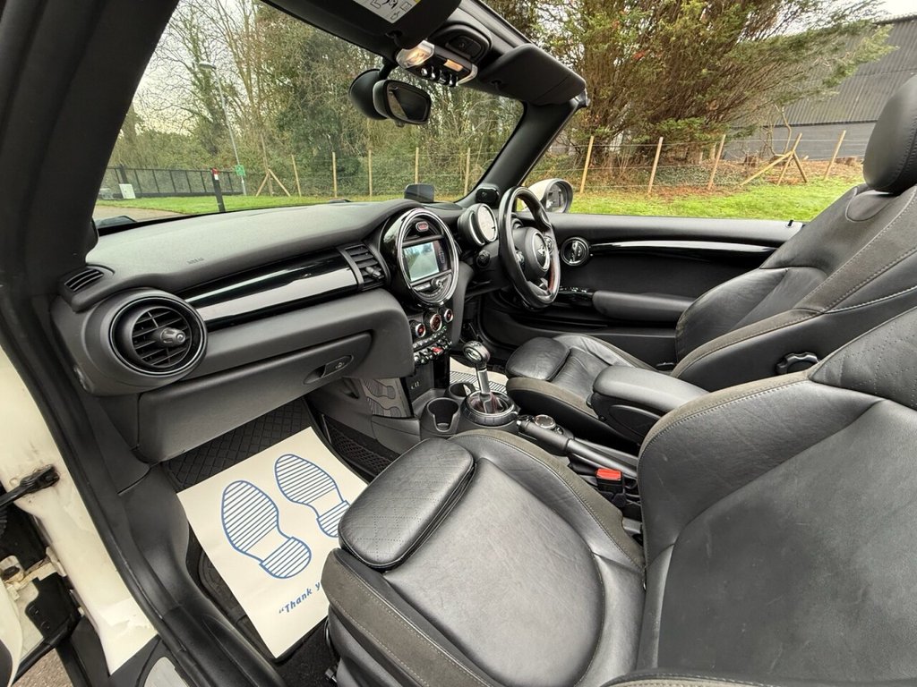 Used MINI Convertible 2017 for sale - 76966216: Photo 20