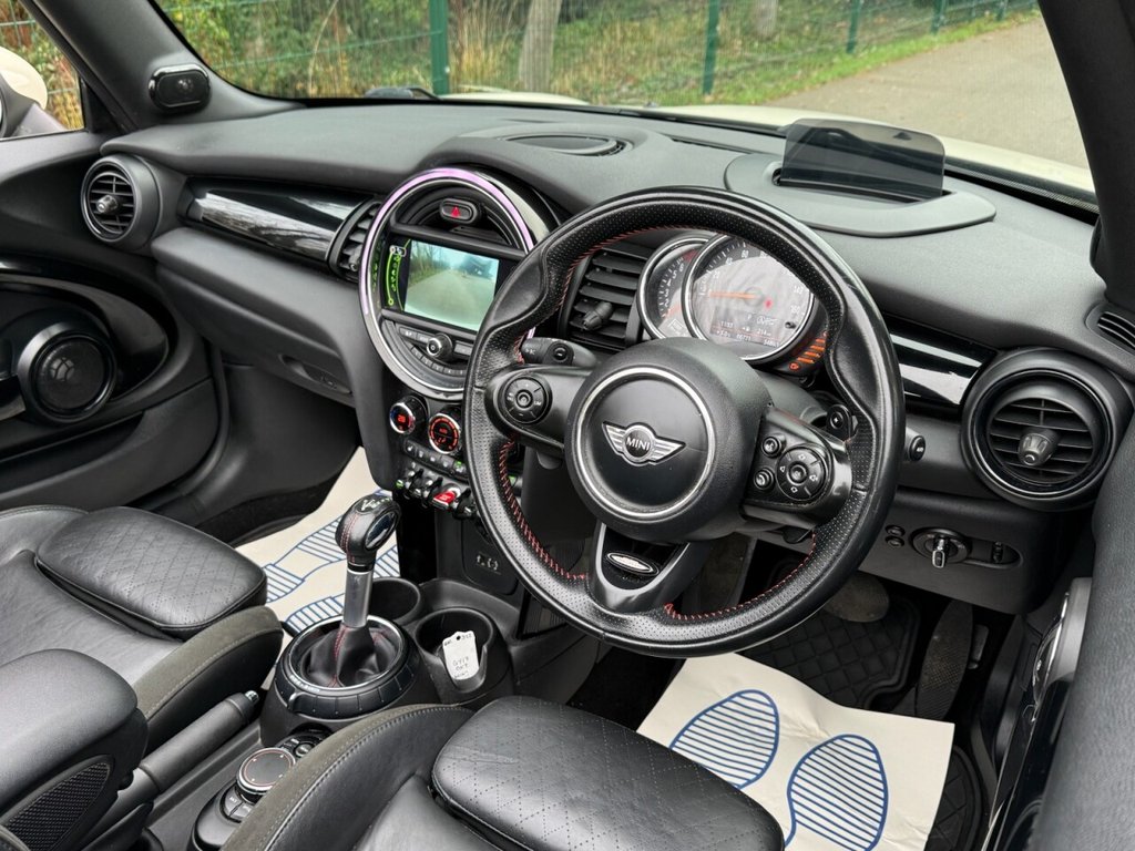 Used MINI Convertible 2017 for sale - 76966216: Photo 21