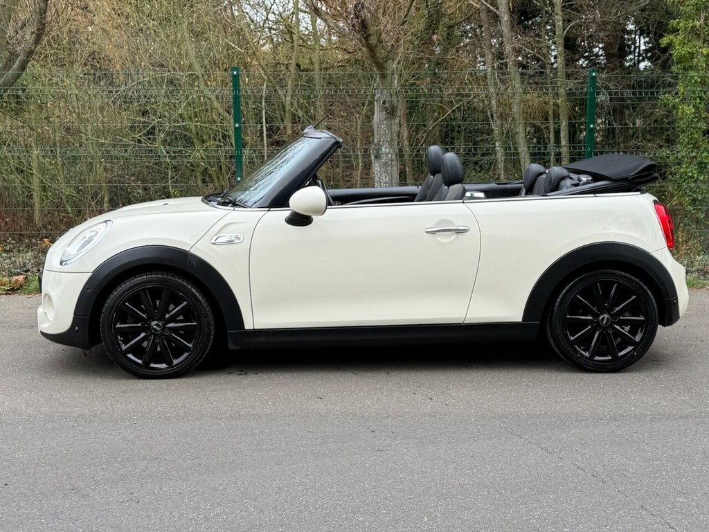 Used MINI Convertible 2017 for sale - 76966216: Photo 5