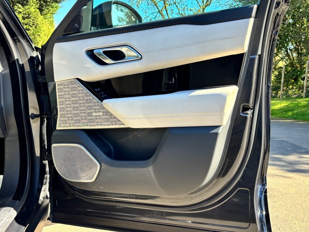 Used Land Rover Range Rover Velar 2017 for sale - 78029724: Photo 26