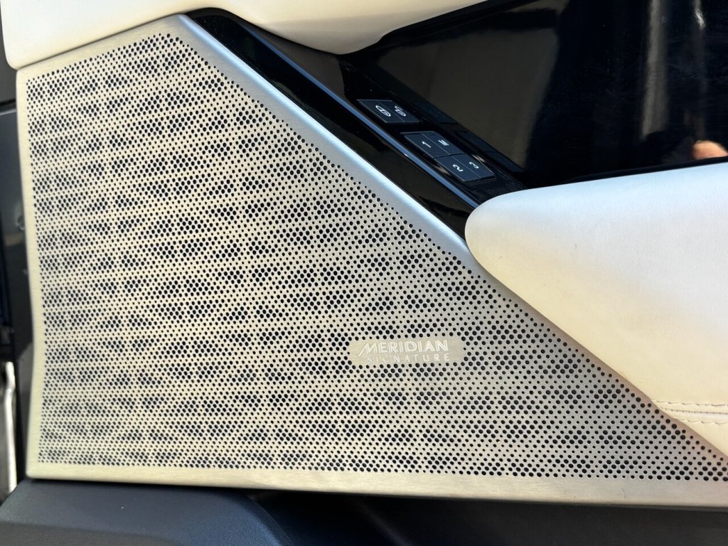 Used Land Rover Range Rover Velar 2017 for sale - 78029724: Photo 28