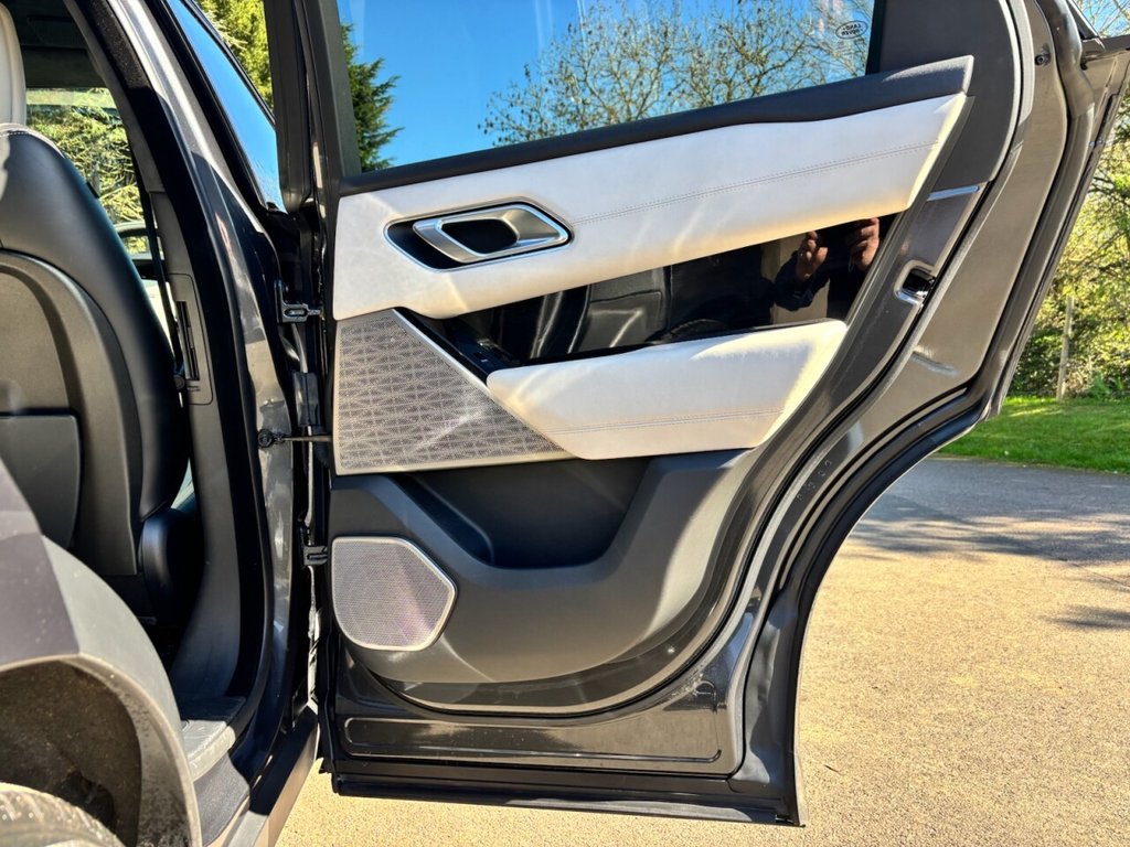 Used Land Rover Range Rover Velar 2017 for sale - 78029724: Photo 39