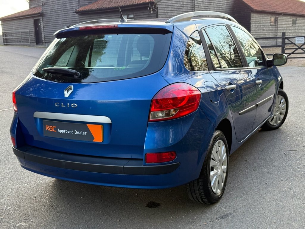 Used Renault Clio 2009 for sale - 76570060: Photo 2