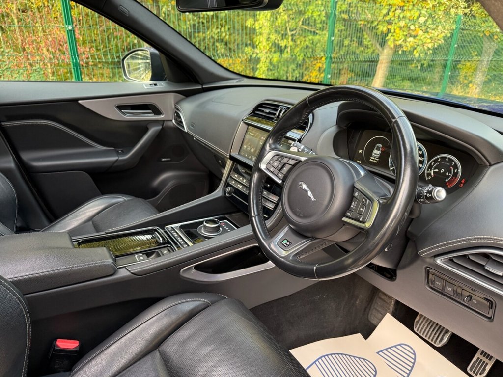 Used Jaguar F-Pace 2018 for sale - 77089087: Photo 32
