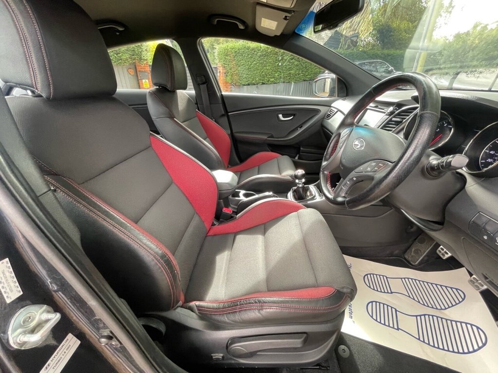 Used Hyundai i30 2015 for sale - 75642128: Photo 26