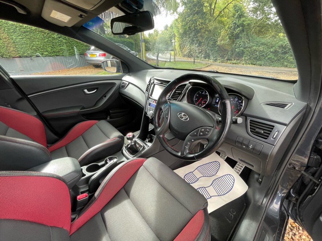 Used Hyundai i30 2015 for sale - 75642128: Photo 28