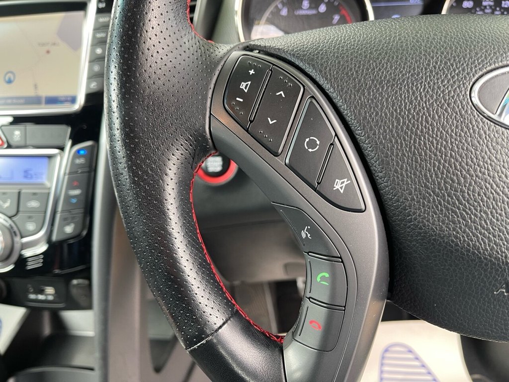 Used Hyundai i30 2015 for sale - 75642128: Photo 35