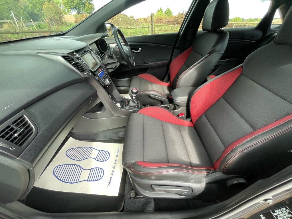 Used Hyundai i30 2015 for sale - 75642128: Photo 43