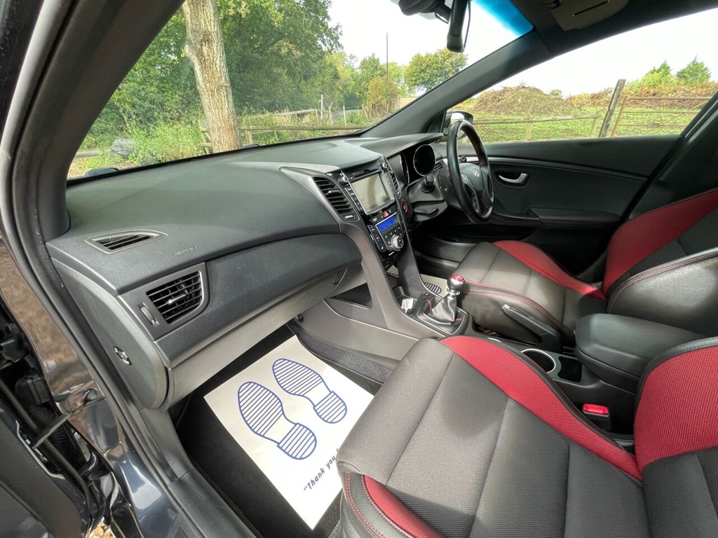 Used Hyundai i30 2015 for sale - 75642128: Photo 44