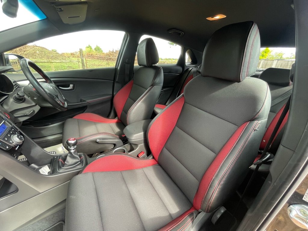 Used Hyundai i30 2015 for sale - 75642128: Photo 46