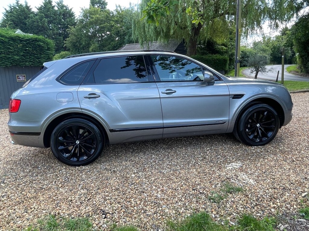 Used Bentley Bentayga 2017 for sale - 77231911: Photo 11
